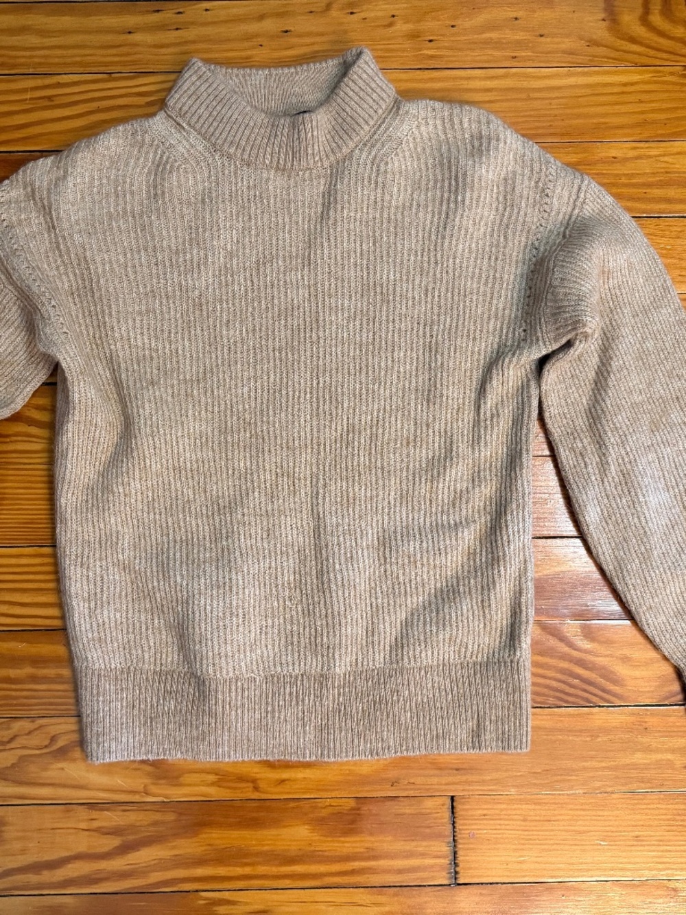 Quince Merino Wool Blend sweater size small